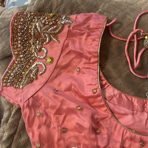 Indian Saree - Picture 2 of 9